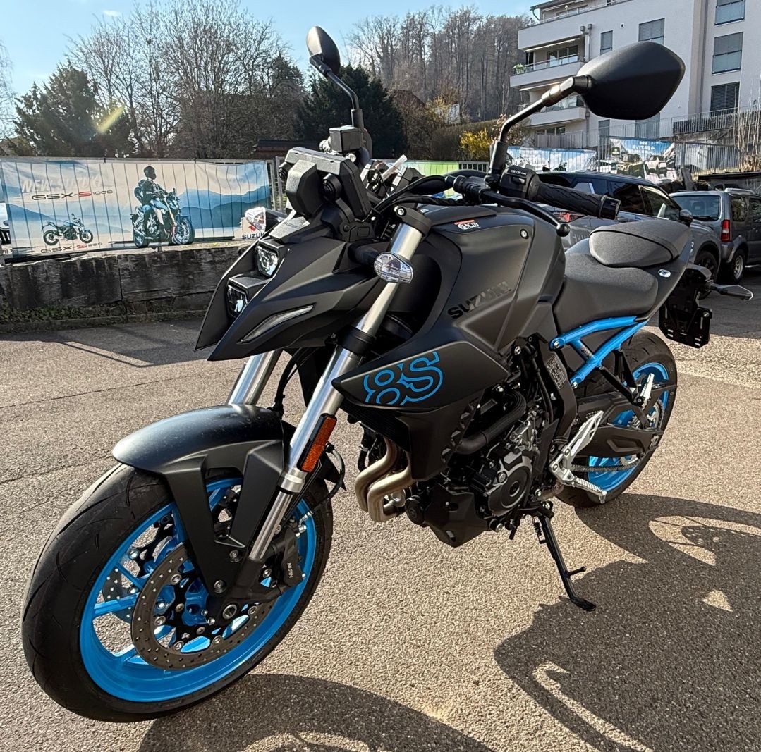 SUZUKI GSX-8S-image-2