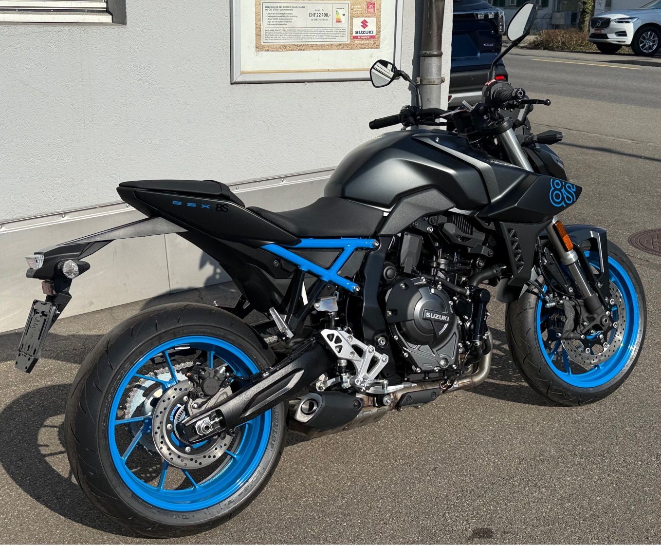 SUZUKI GSX-8S-image-1
