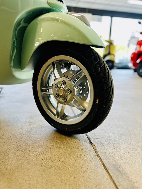 PIAGGIO Vespa 125 Primavera-image-6