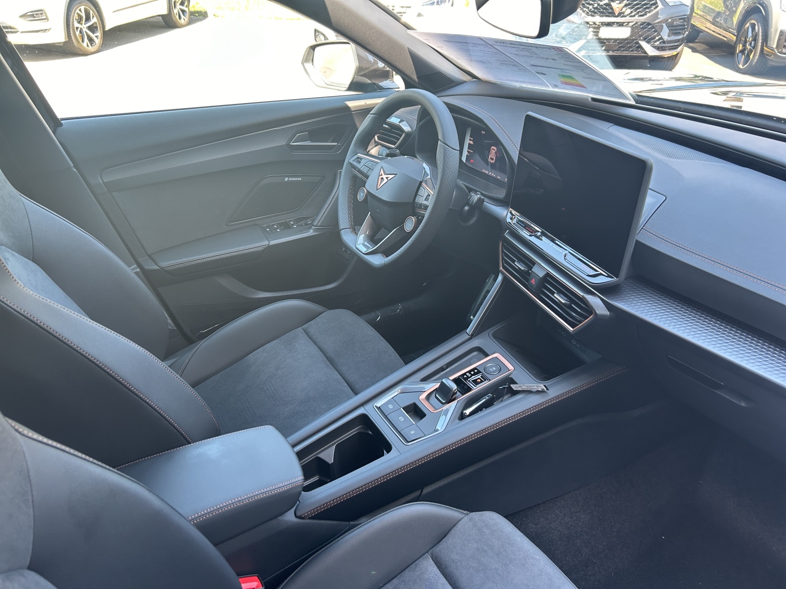 CUPRA NEW Formentor e-Hybrid-image-7