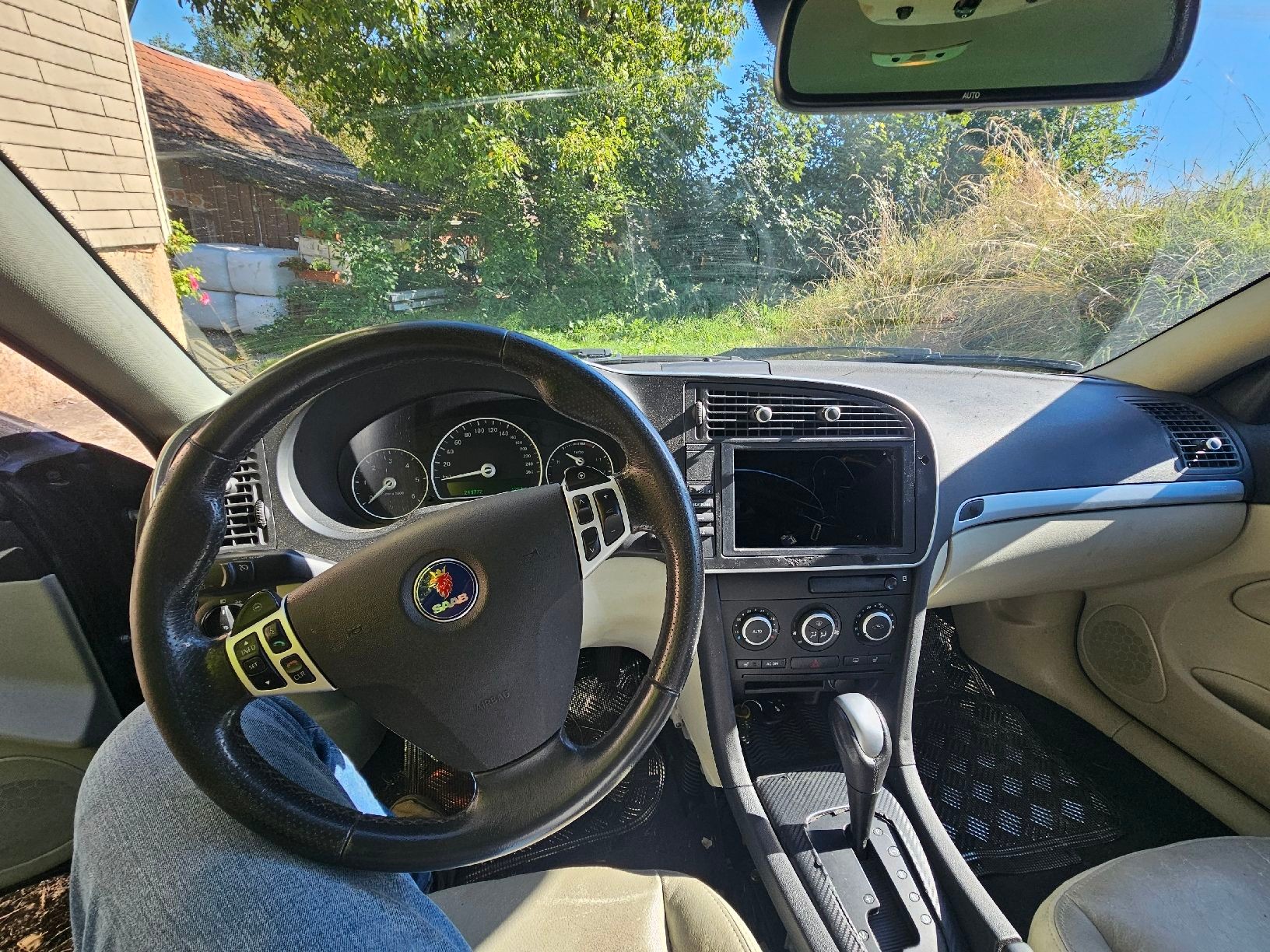 SAAB 9-3 1.9 TTiD Vector Automatic-image-3