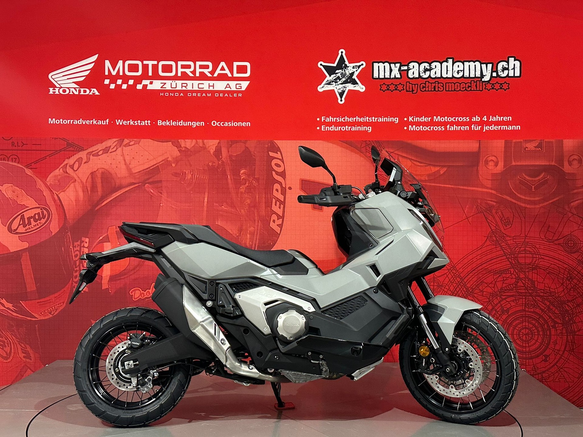 HONDA X-ADV 750 **Neufahrzeug**-image-0