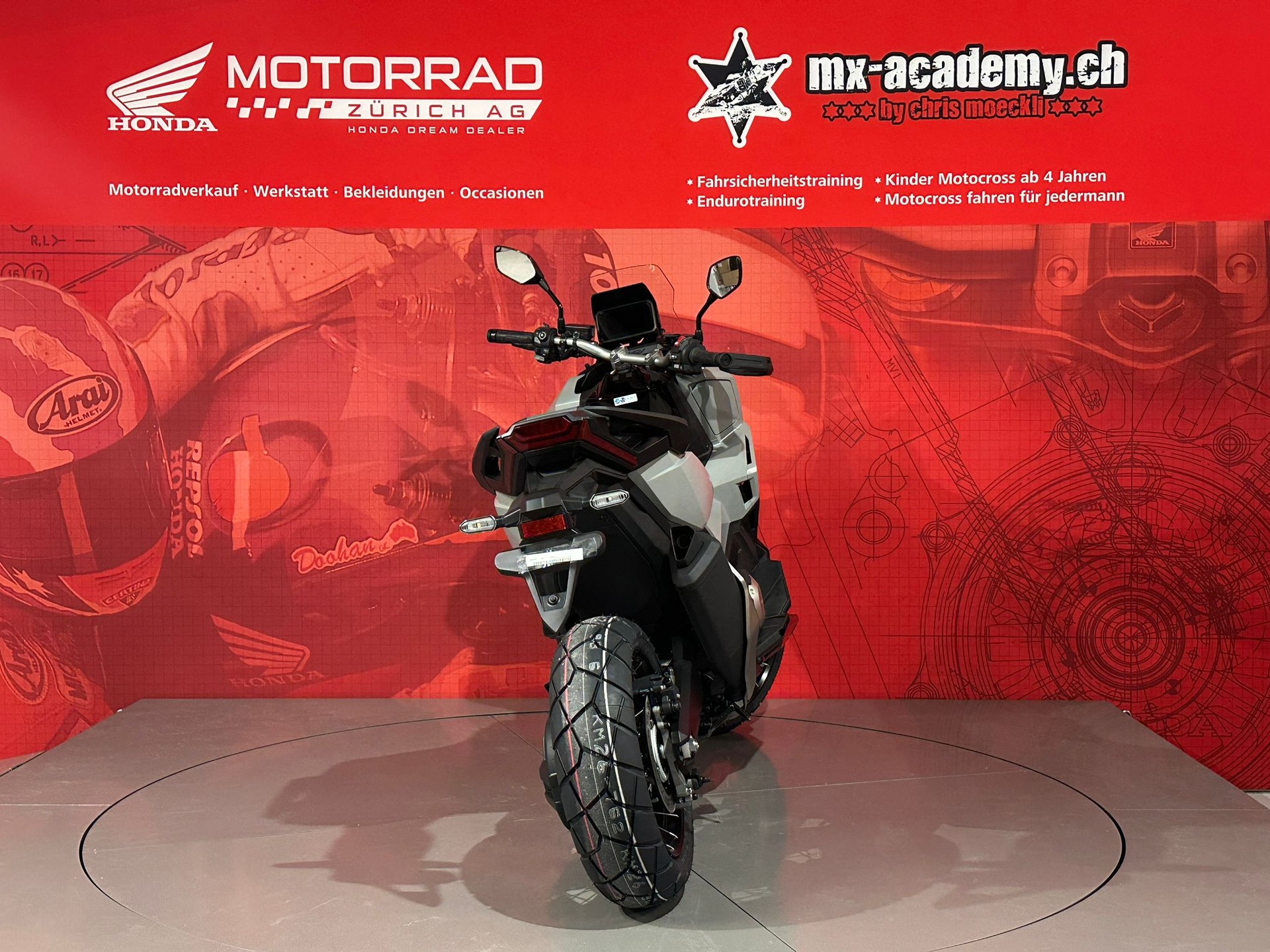 HONDA X-ADV 750 **Neufahrzeug**-image-2