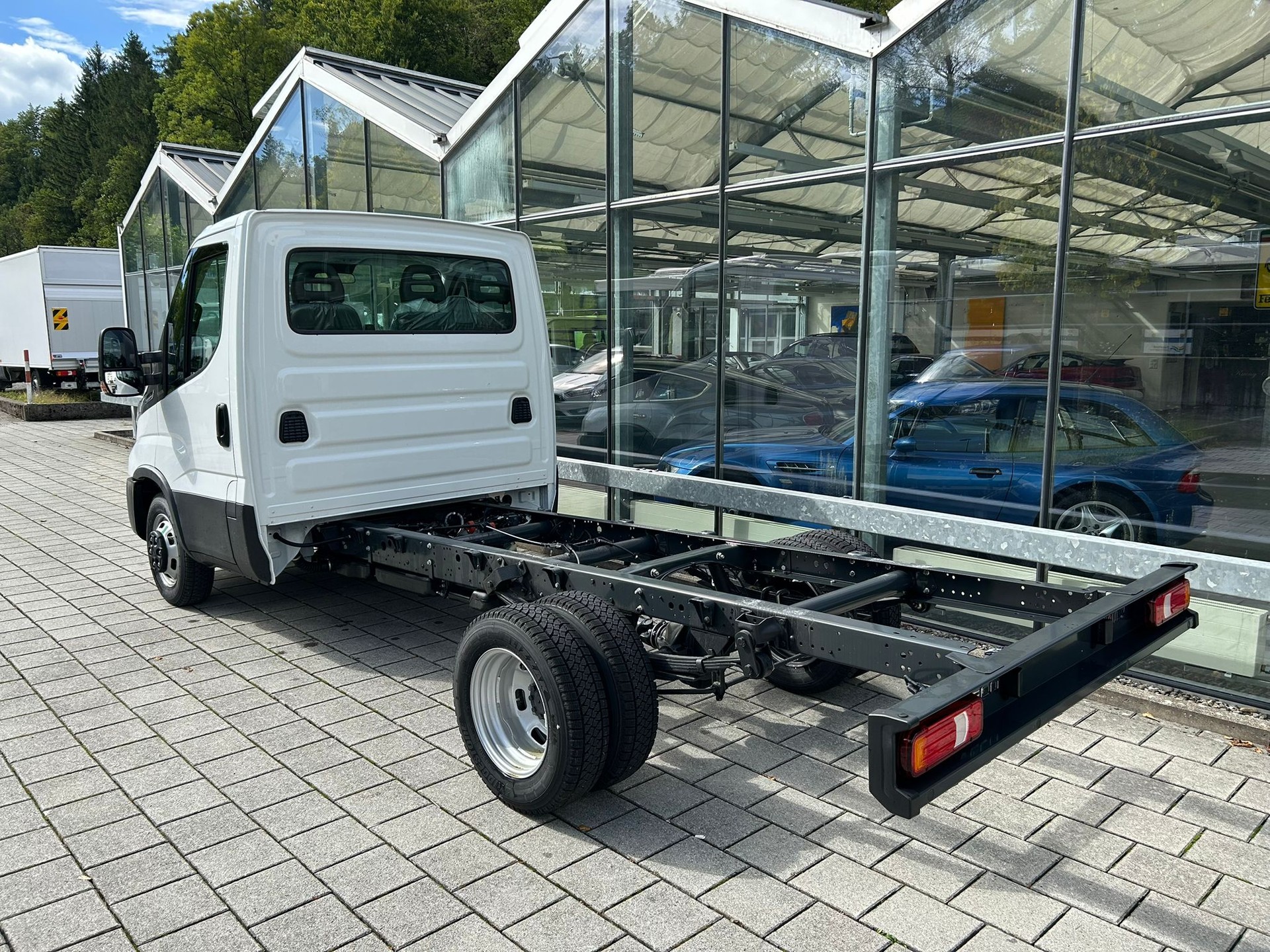 IVECO 35 C 16 H A8 3450-showroom-element-3