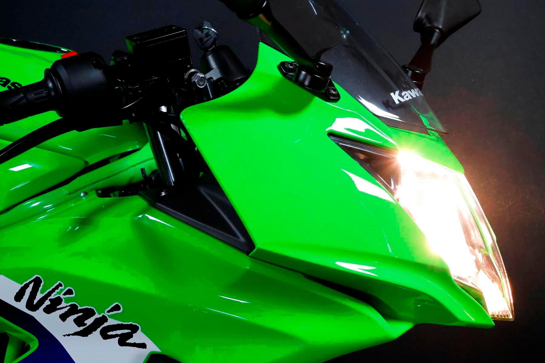 KAWASAKI Ninja 125 SE-image-4