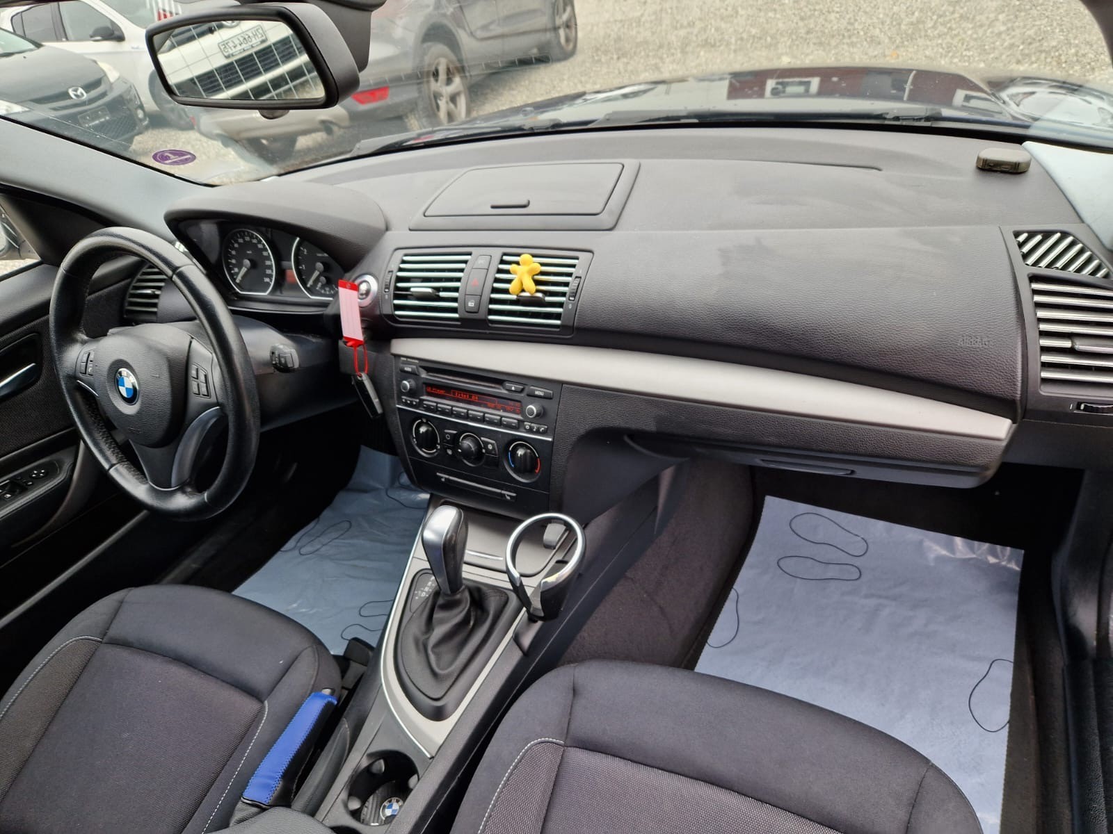 BMW 116i Steptronic-image-7