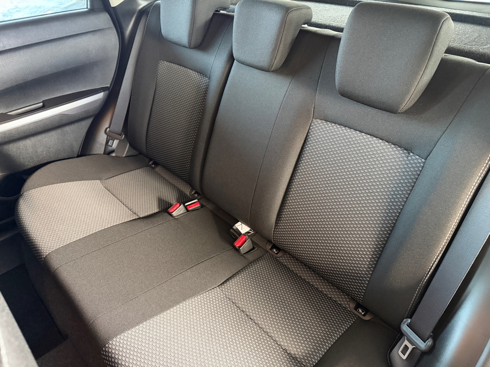 SUZUKI Vitara 1.4 T Compact+ Hybrid 4x4-image-12