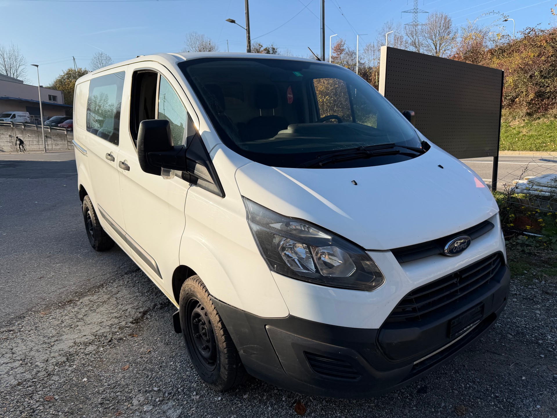 FORD Transit Custom Van 250 L1H1 Ambiente-showroom-element-3
