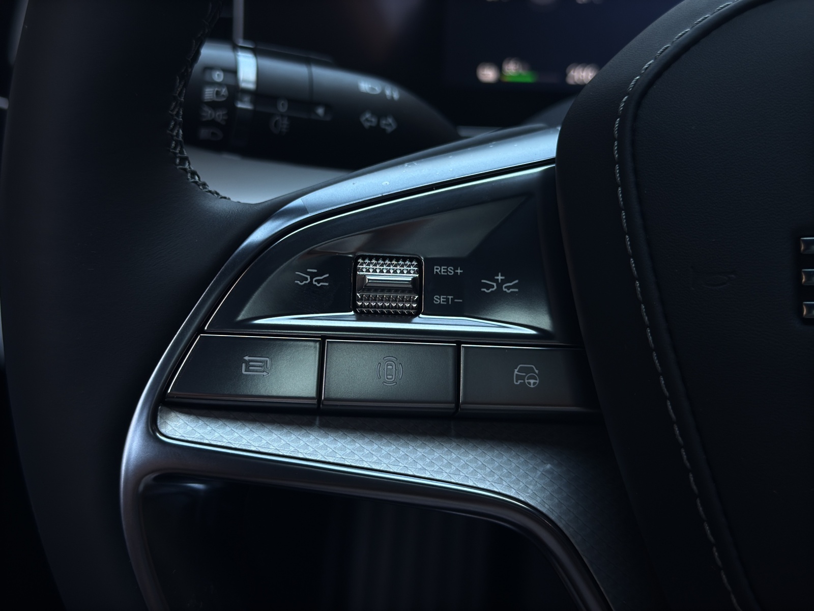 BYD Sealion 7 91,3 kWh Excellence AWD-image-15