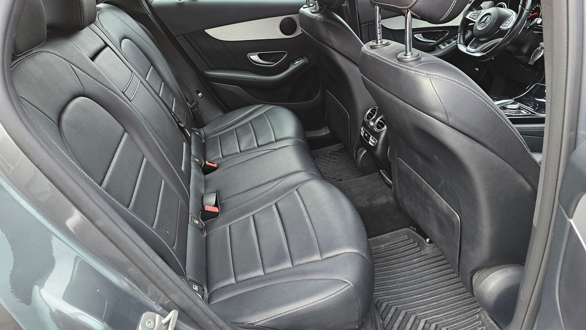 MERCEDES-BENZ GLC 250 d Exclusive 4Matic 9G-Tronic-image-13