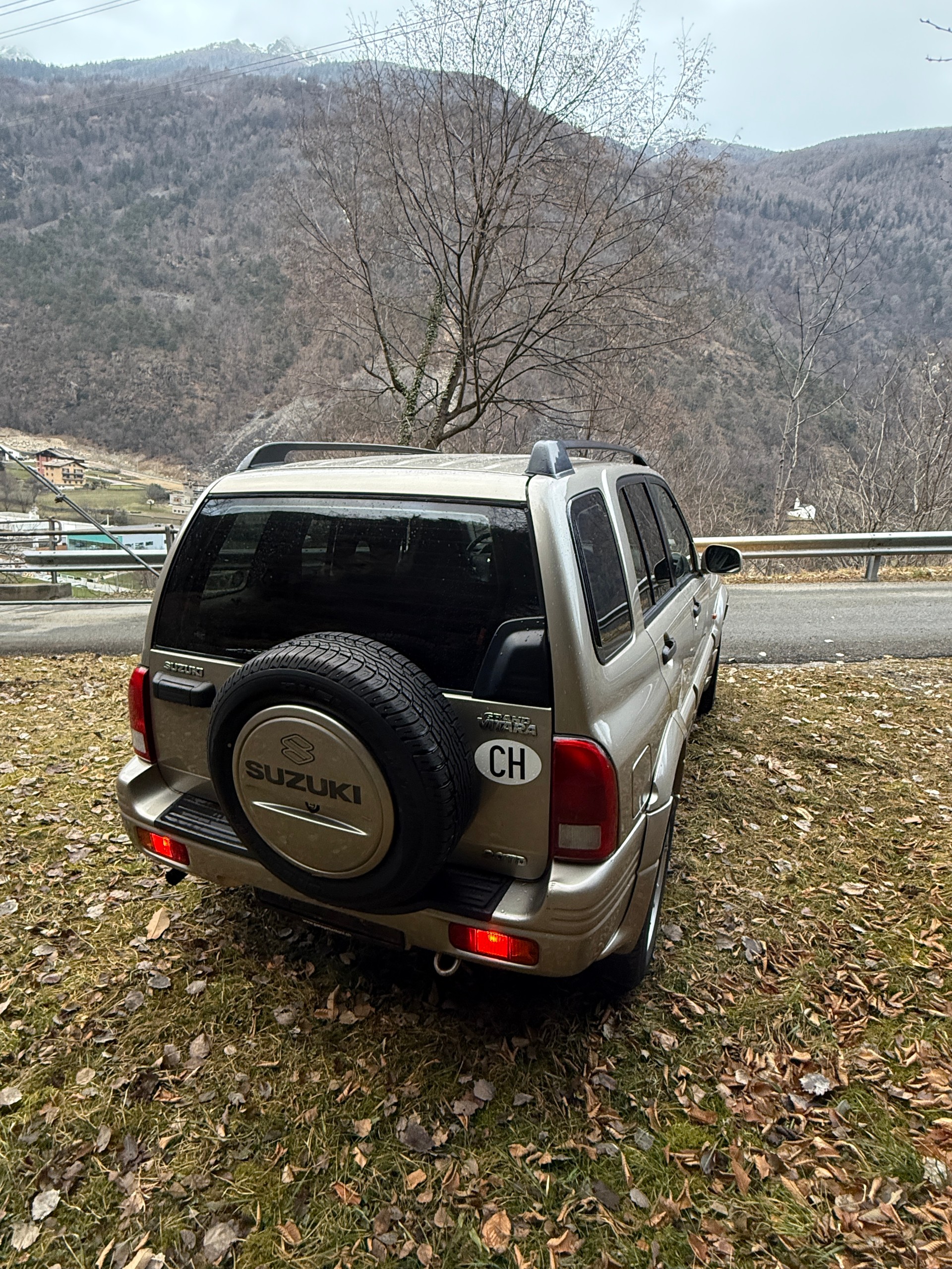 SUZUKI Grand Vitara 2.0 Turbodiesel Wagon Top-image-6