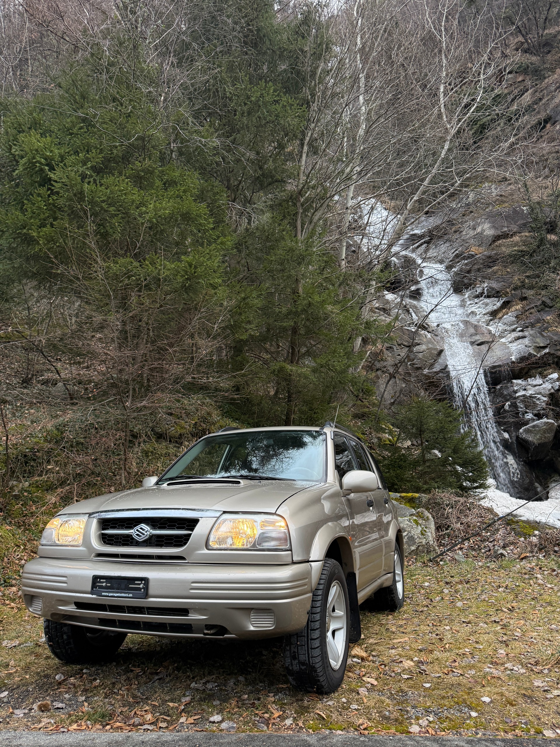 SUZUKI Grand Vitara 2.0 Turbodiesel Wagon Top