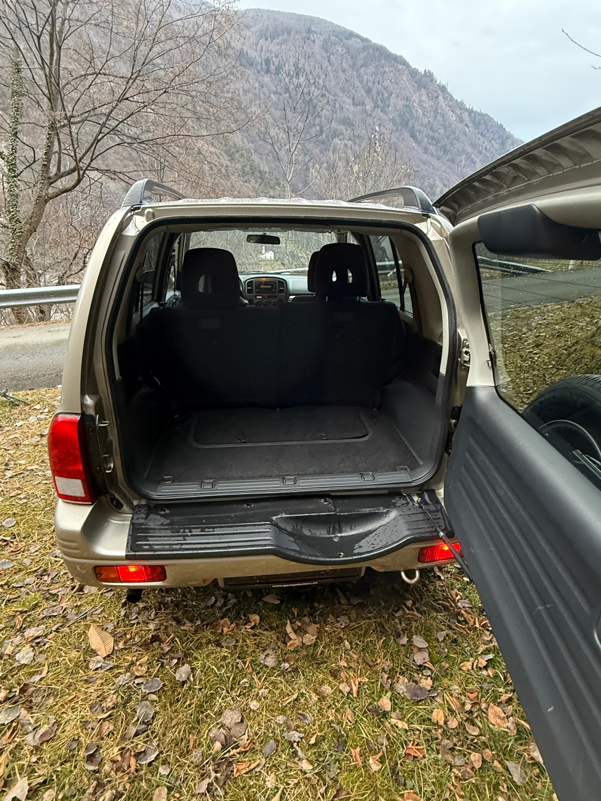 SUZUKI Grand Vitara 2.0 Turbodiesel Wagon Top-image-7
