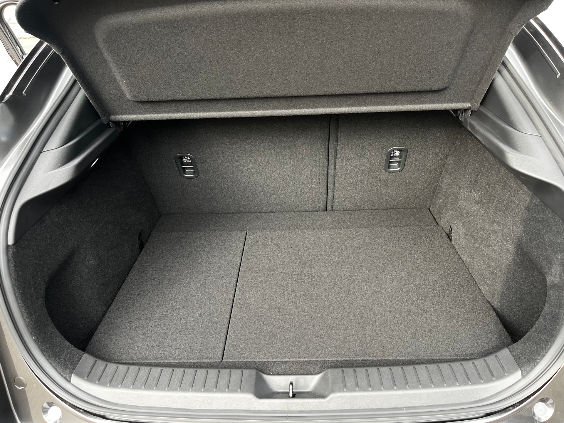 MAZDA CX-30 SKYACTIV-X 186 M Hybrid Exclusive Line FWD AT-image-6