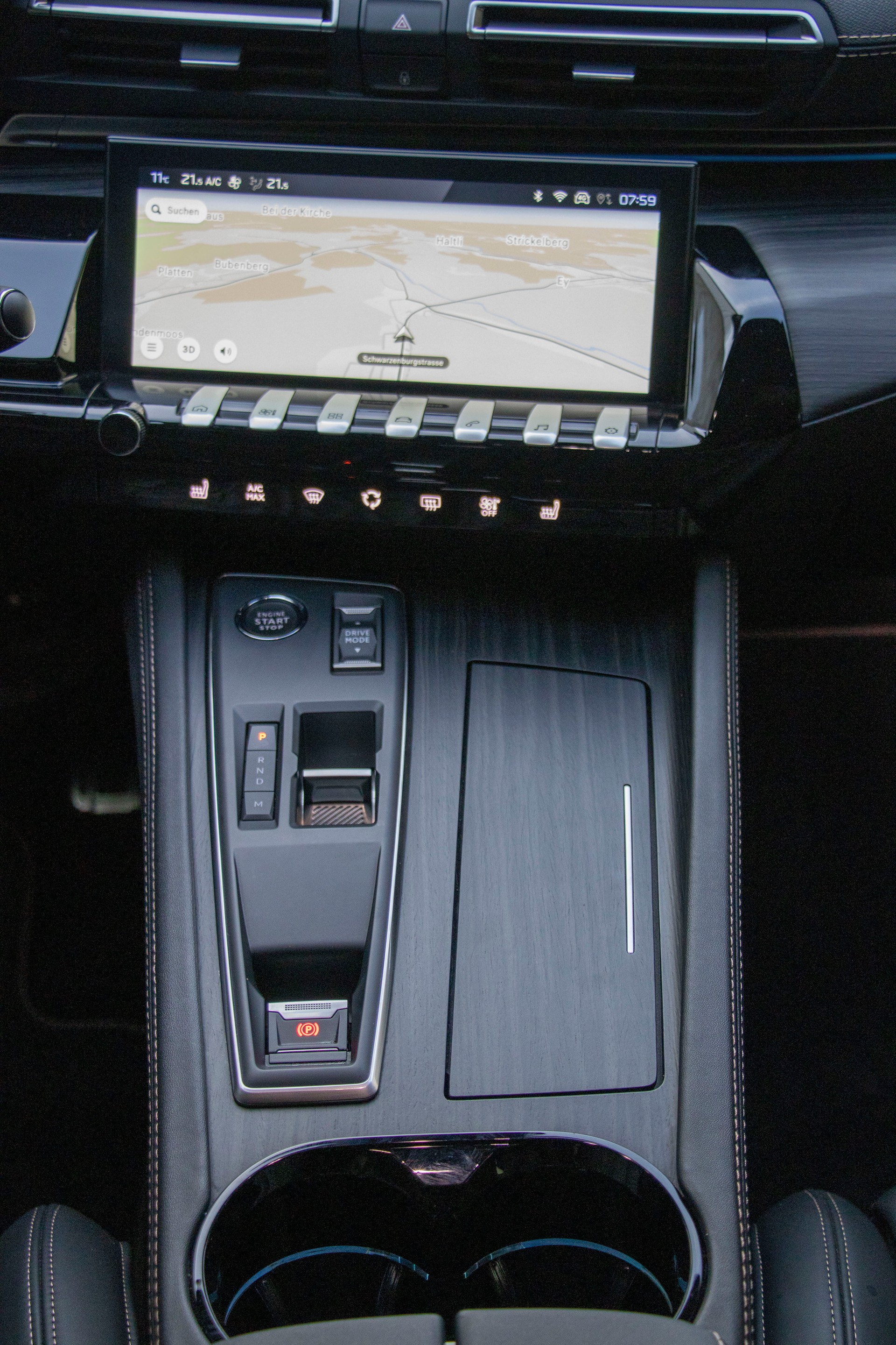 PEUGEOT 508 SW 1.5 Blue HDi GT EAT8-image-10