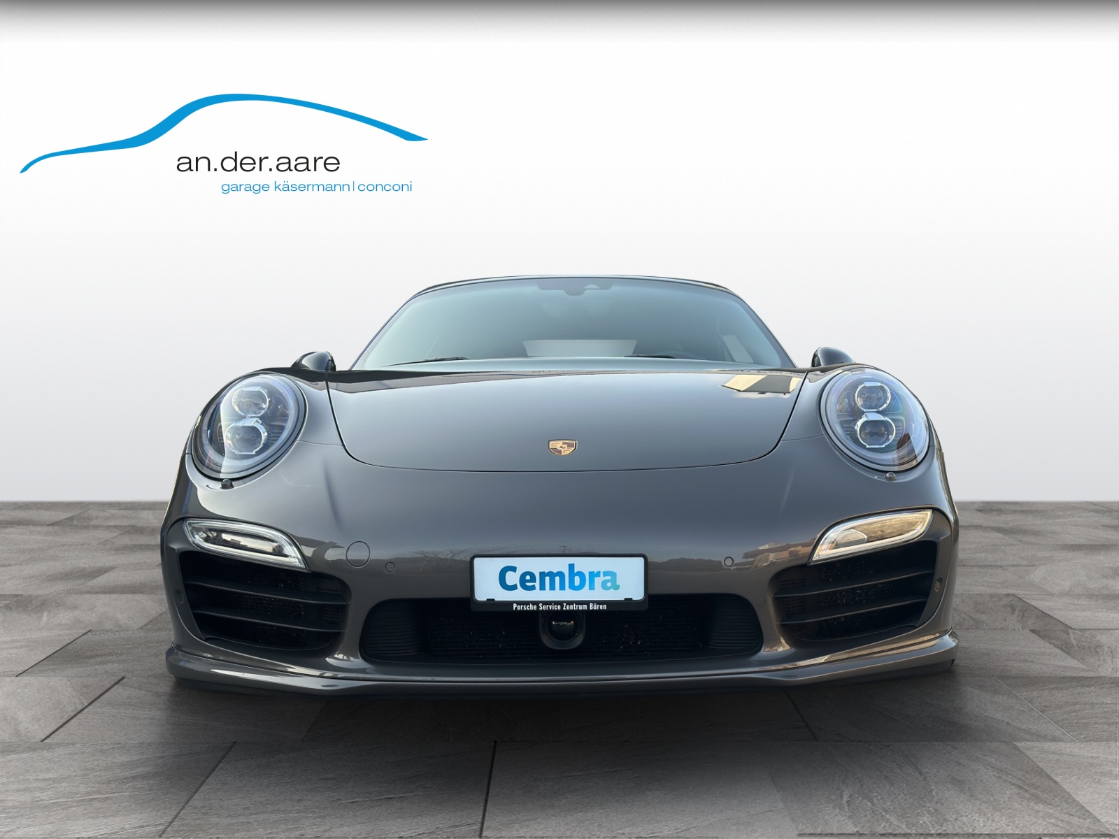 PORSCHE 911 Turbo S Cabrio PDK-showroom-element-2