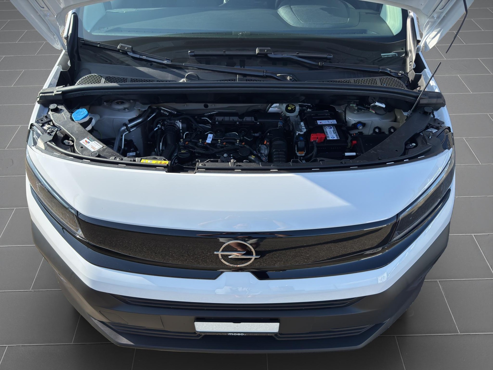 OPEL Combo Cargo Crew 2.4 t XL 1.5 D S/S-image-19