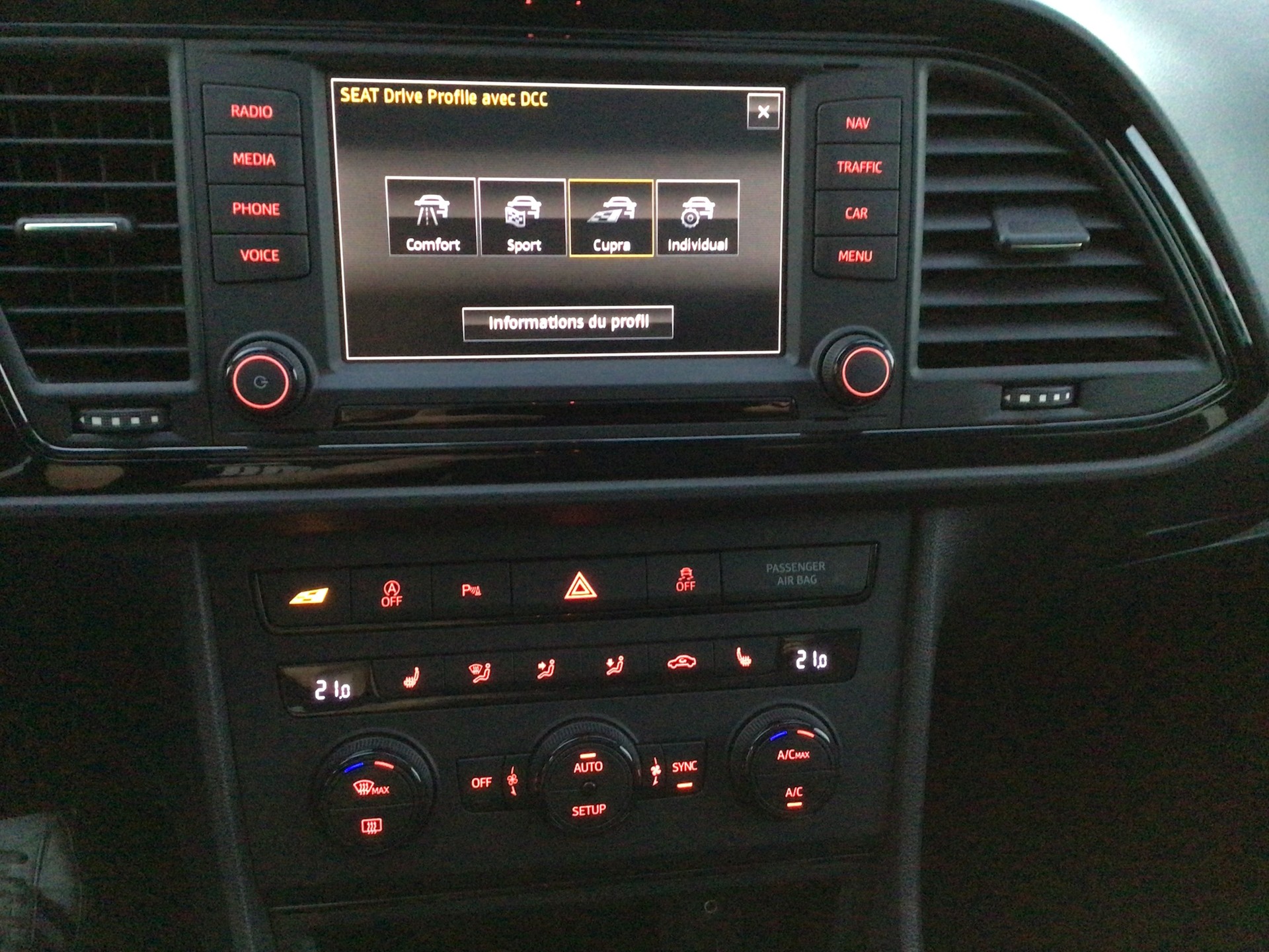 SEAT Leon ST 2.0 TSI Cupra 290 DSG-image-10