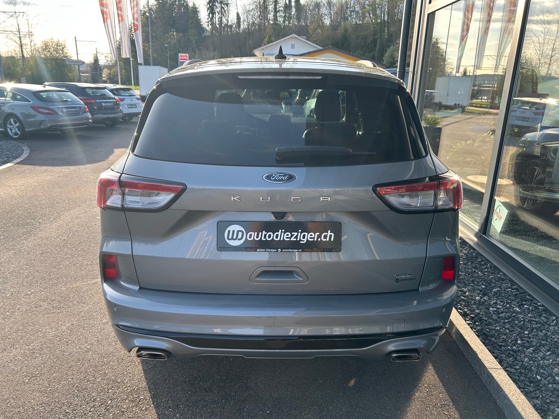 FORD Kuga 2.5 PHEV ST-Line X 2WD-image-5