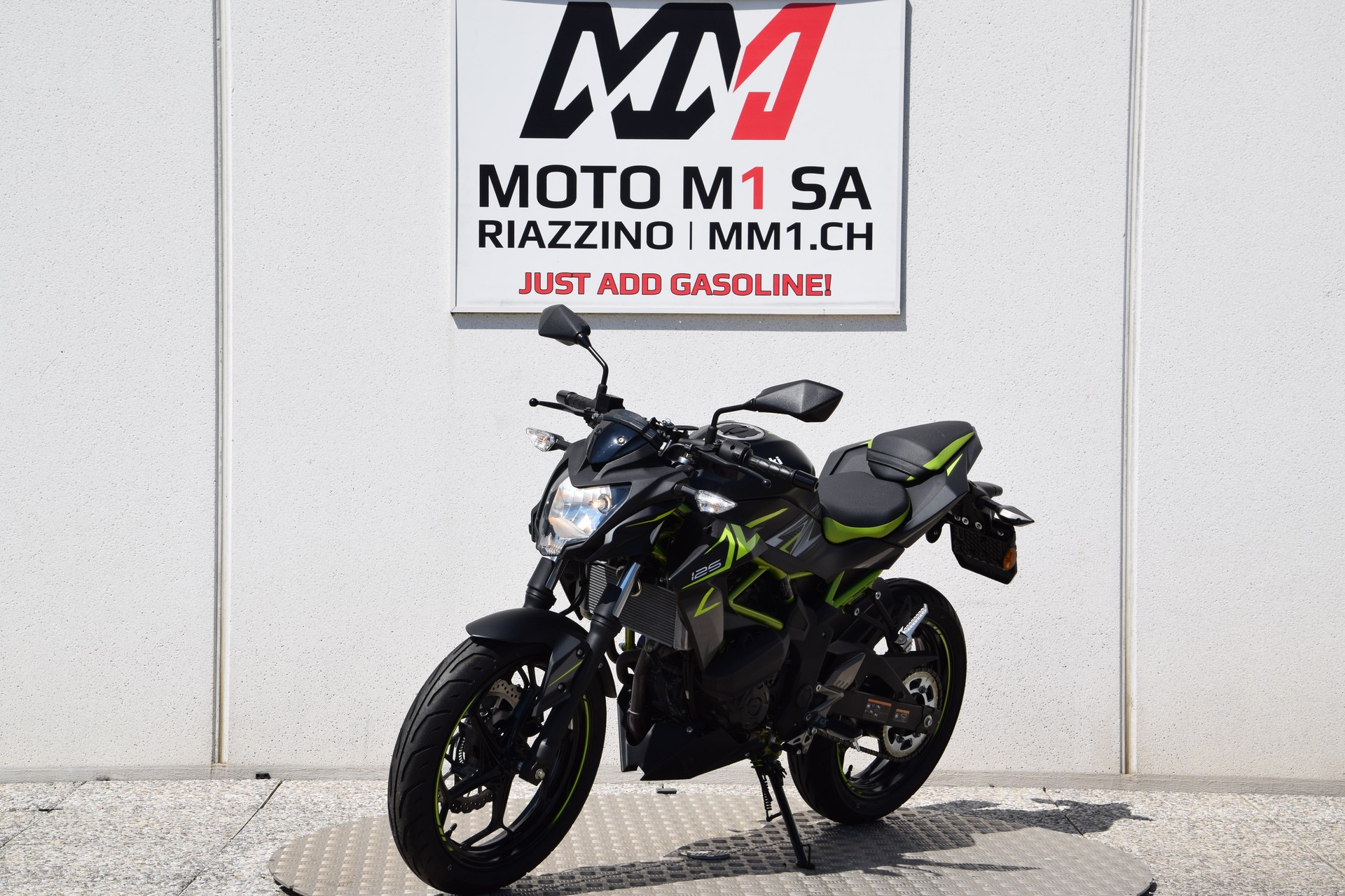 KAWASAKI Z 125-image-3
