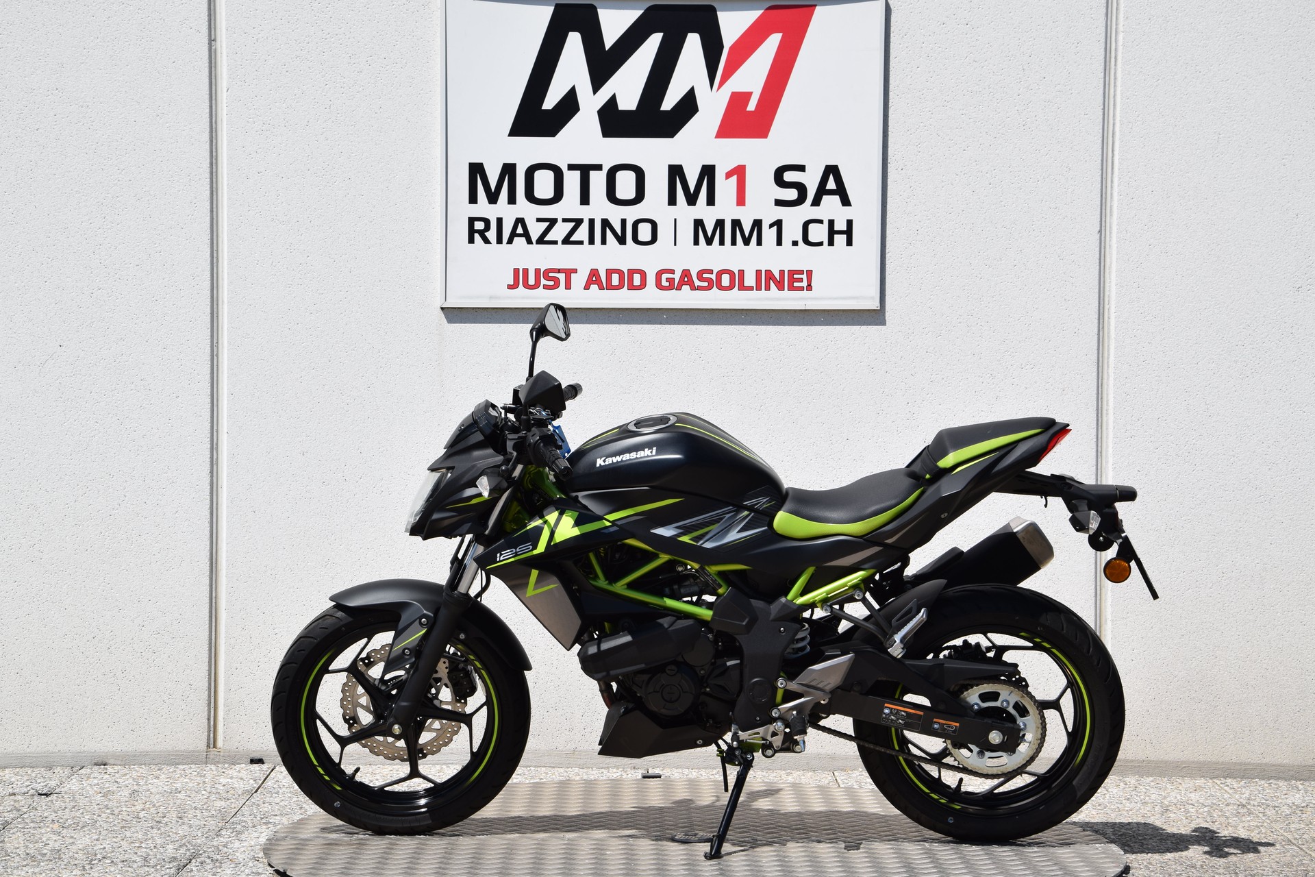 KAWASAKI Z 125-image-4