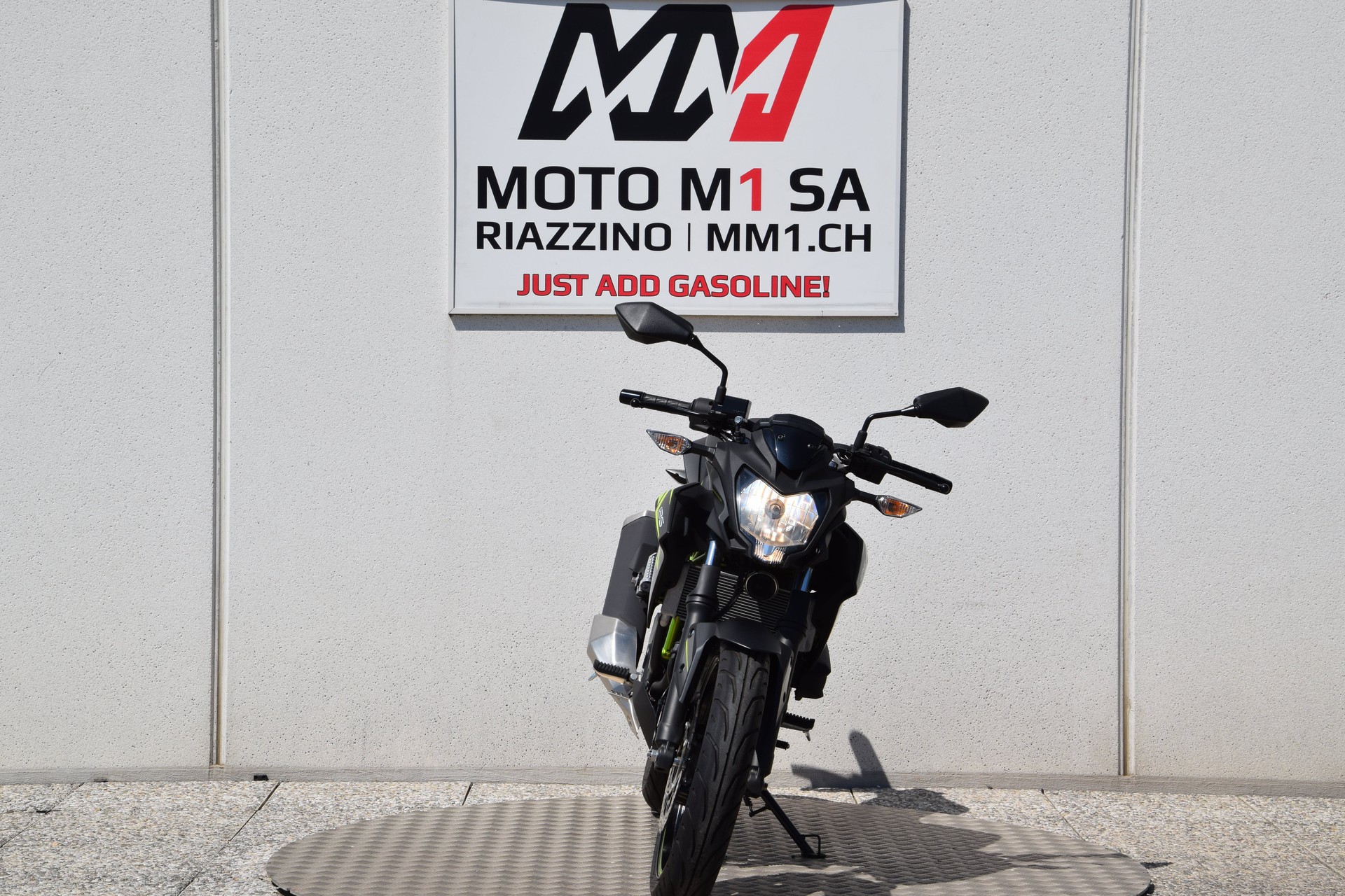 KAWASAKI Z 125-image-2