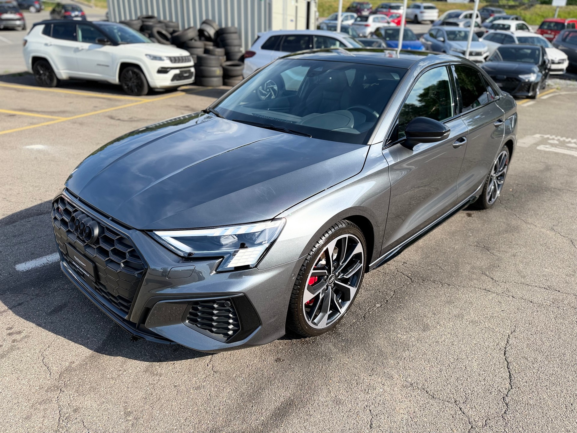 AUDI S3 Limousine 2.0 TFSI quattro S-tronic-image-4