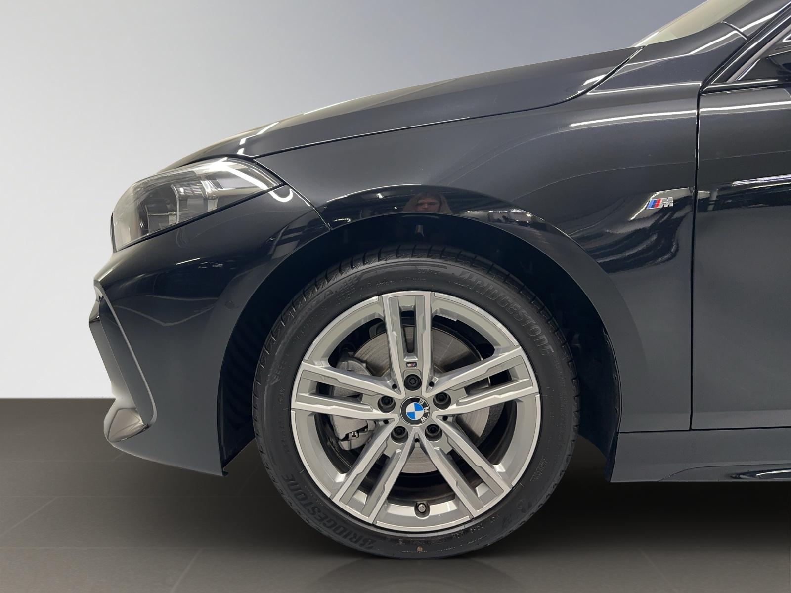 BMW 118d-image-8