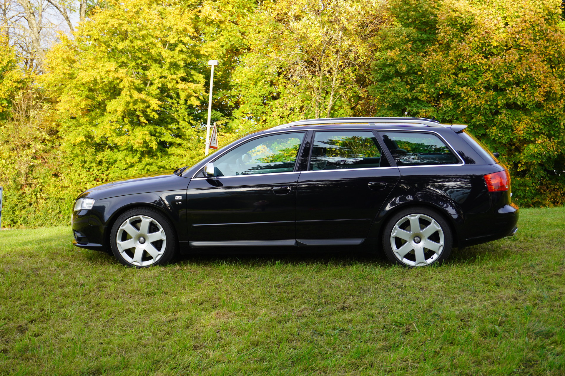 AUDI 4.2 V8 quattro