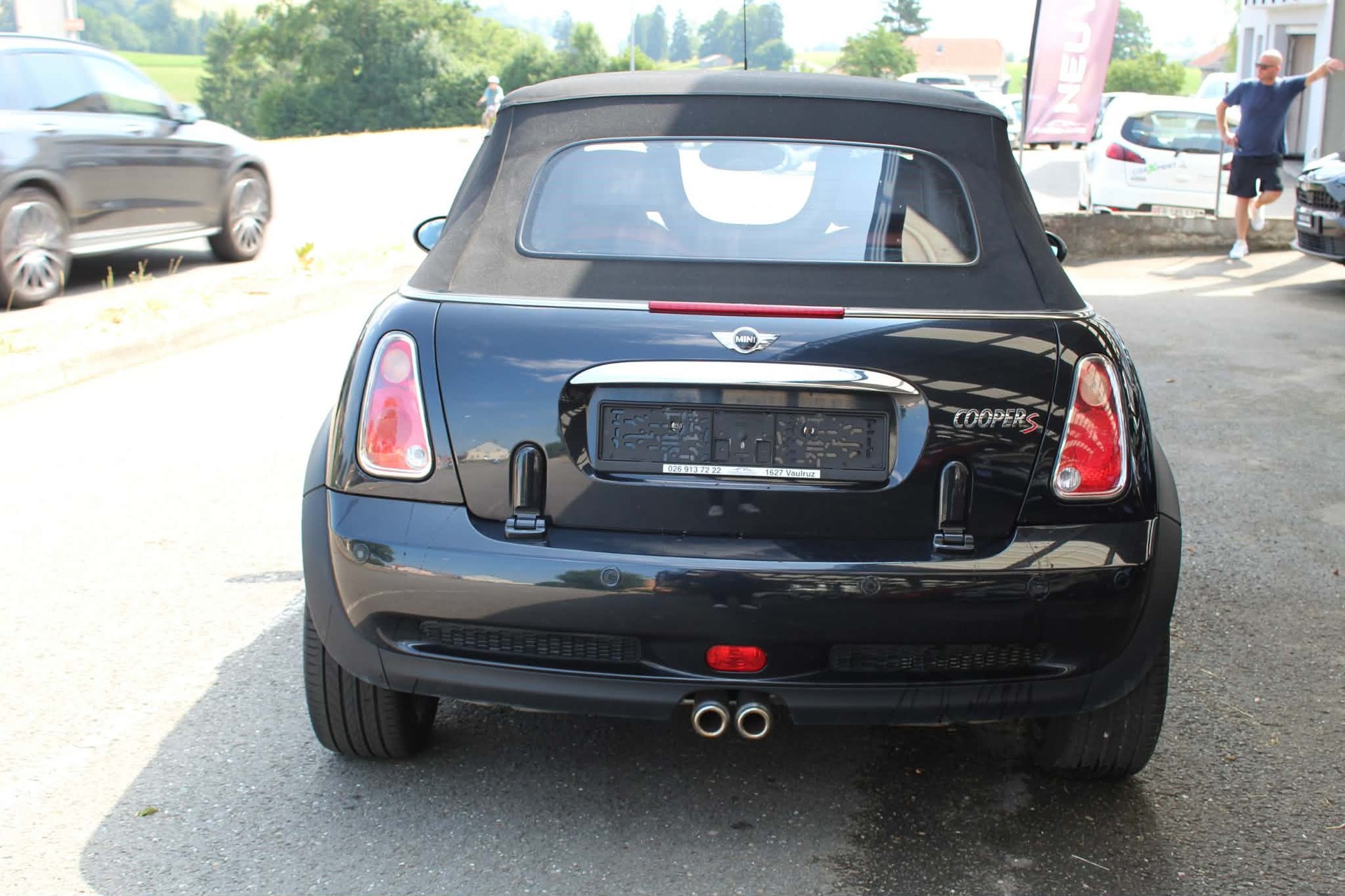 MINI Cooper S Cabriolet-image-5