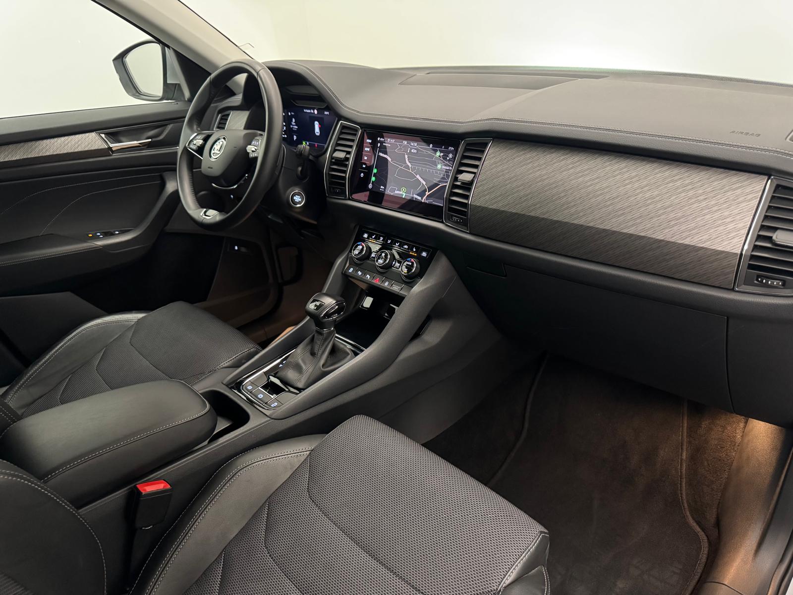 SKODA Kodiaq 2.0 TSI 4x4 Style-image-10