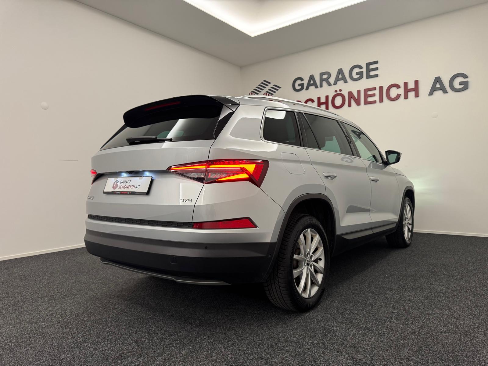 SKODA Kodiaq 2.0 TSI 4x4 Style-image-4