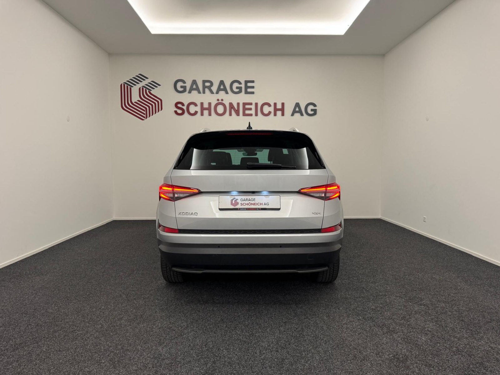 SKODA Kodiaq 2.0 TSI 4x4 Style-image-5