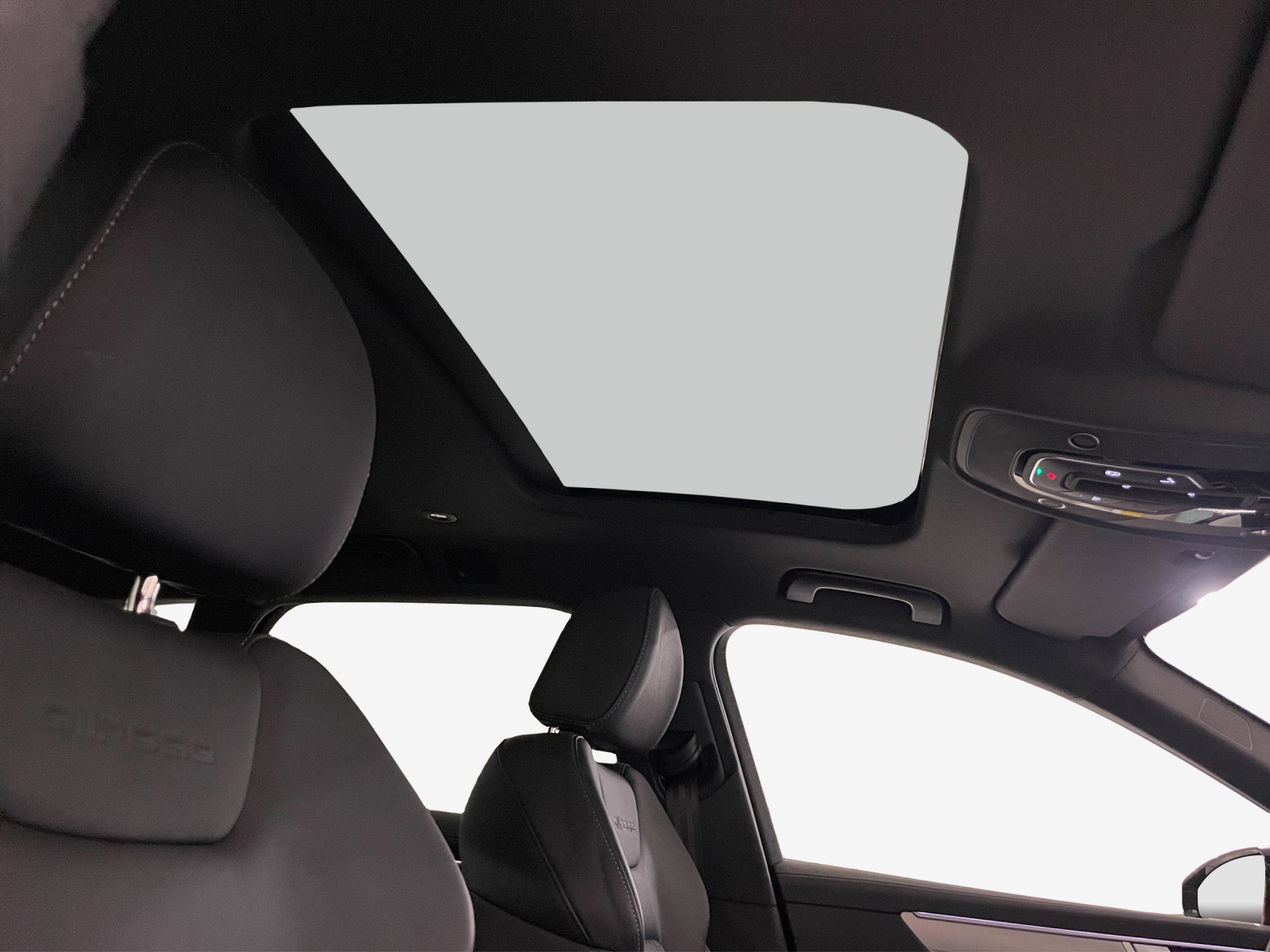 AUDI A6 allroad 55 TFSI quattro S-tronic-image-13