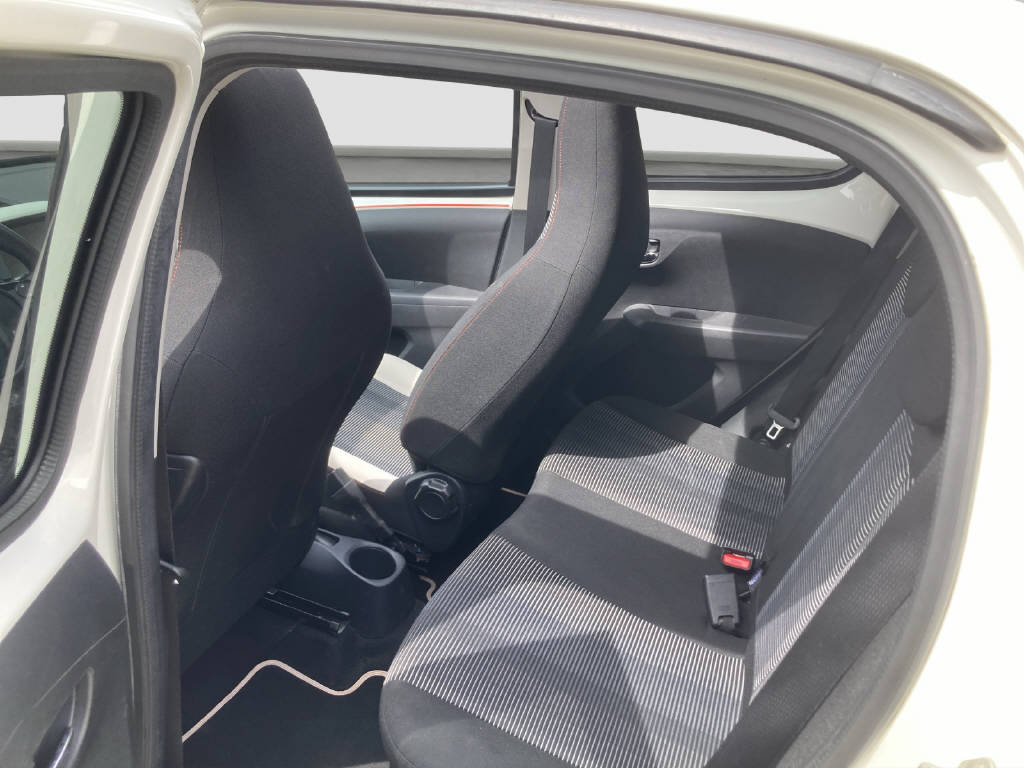 PEUGEOT 108 1.2 PureTech Roland Garros Top-image-12