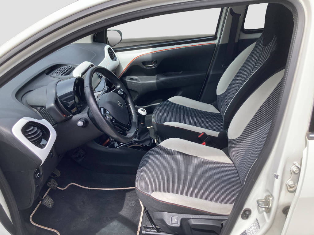 PEUGEOT 108 1.2 PureTech Roland Garros Top-image-6