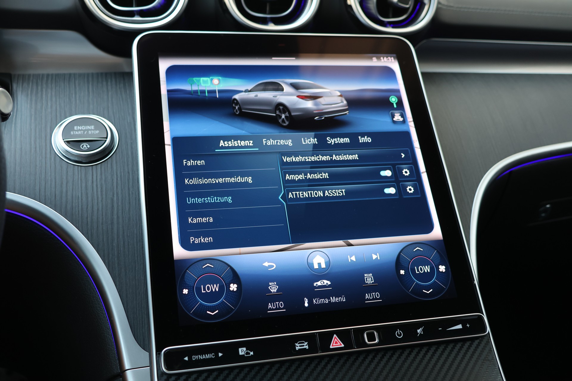 MERCEDES-BENZ C 300 4Matic AMG Line (CH)-image-23