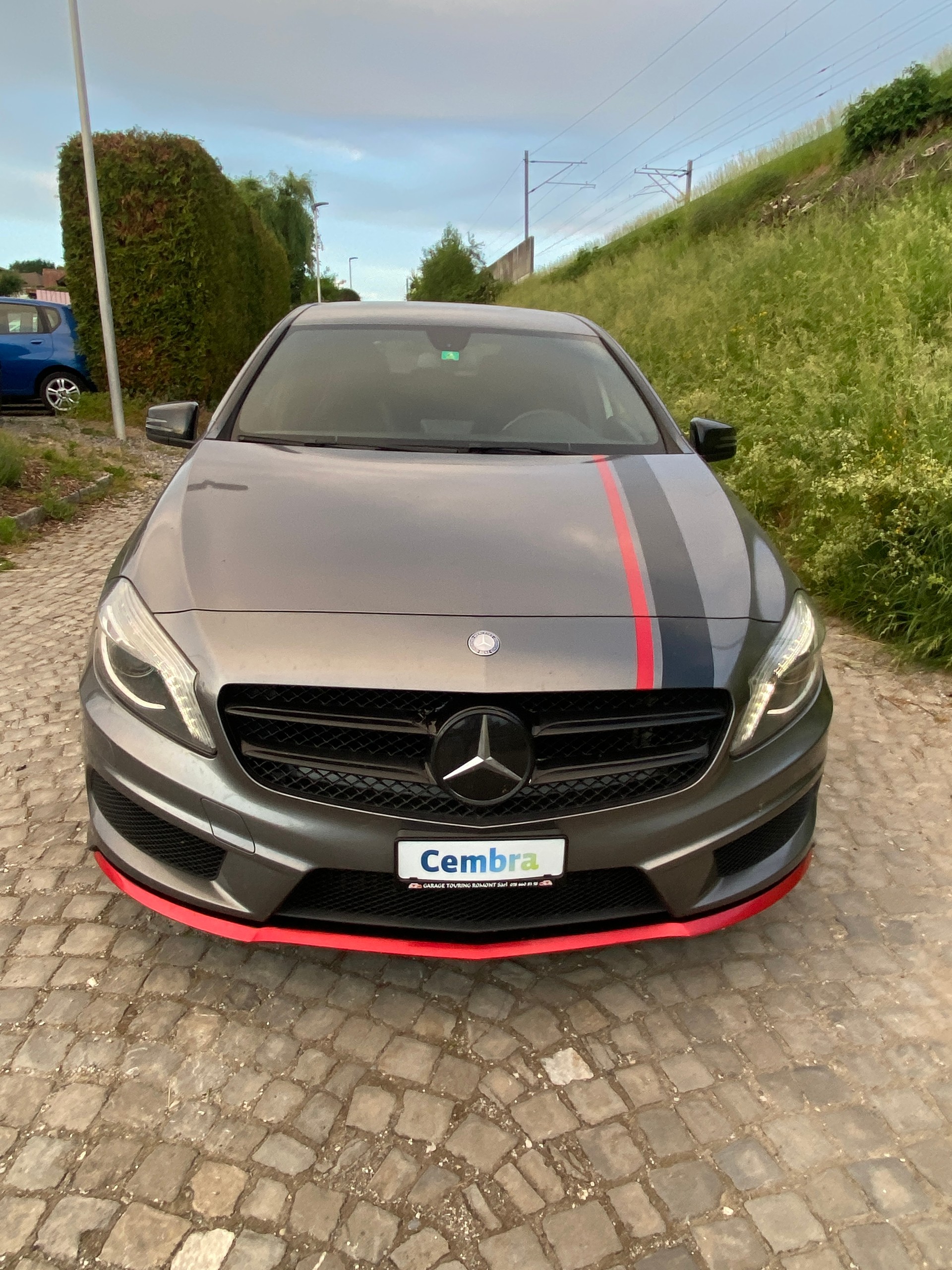 MERCEDES-BENZ A 180 Urban 7G-DCT-image-10