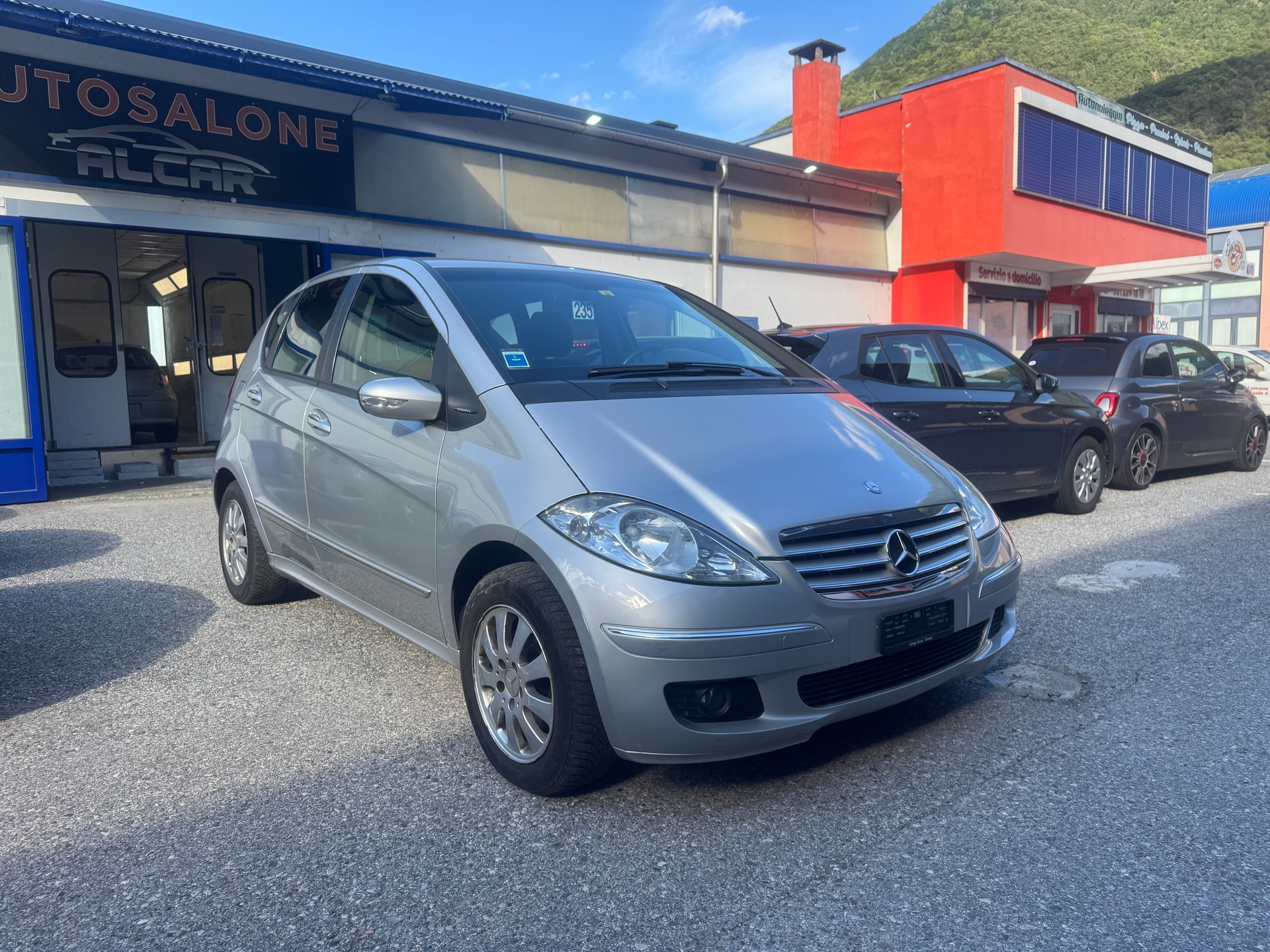 MERCEDES-BENZ A 180 CDI Classic Autotronic-image-1