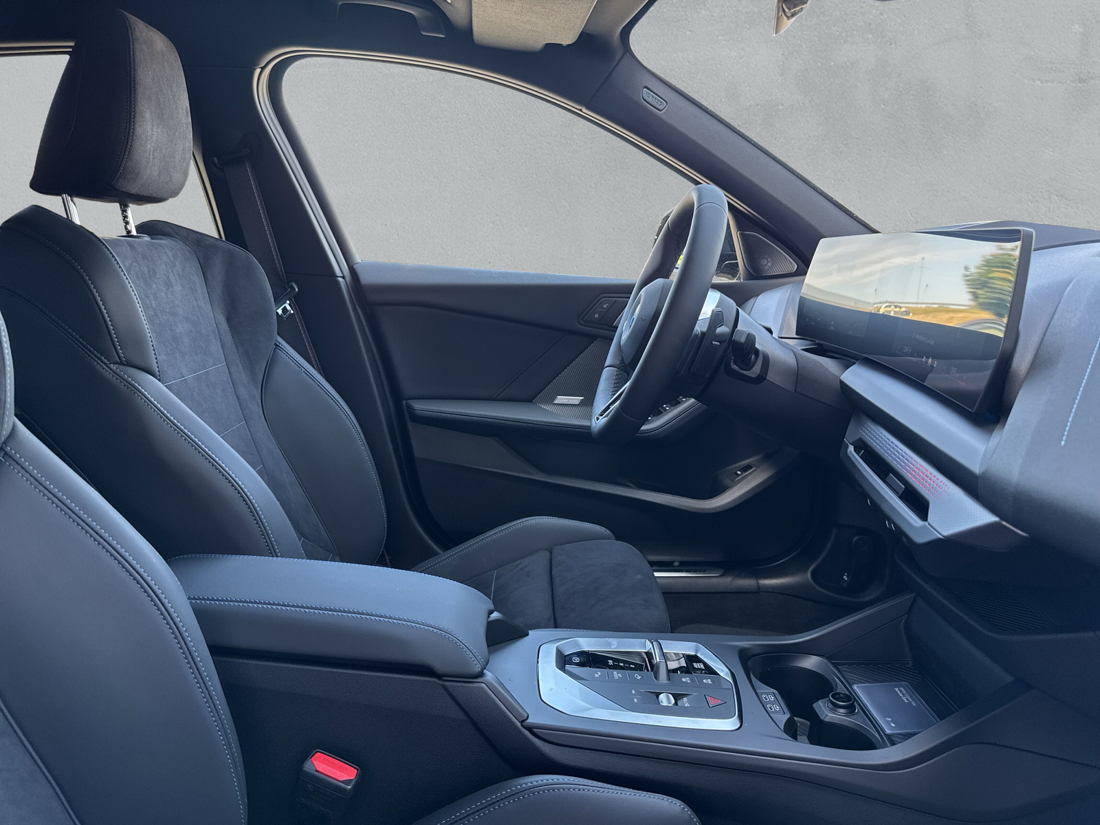 BMW 123 xDrive M Sport Pro Steptronic-image-13