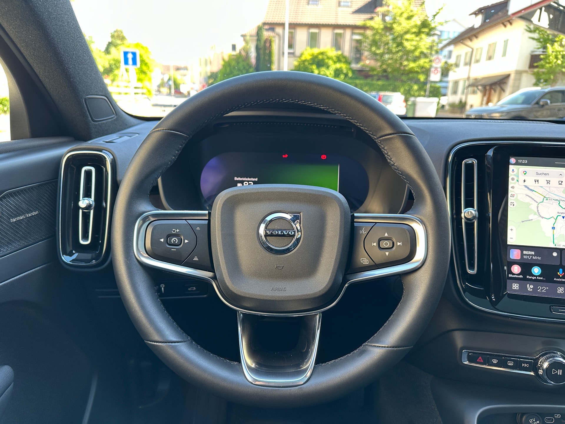 VOLVO C40 Recharge P8 Twin AWD Pure Electric Ultimate-image-5