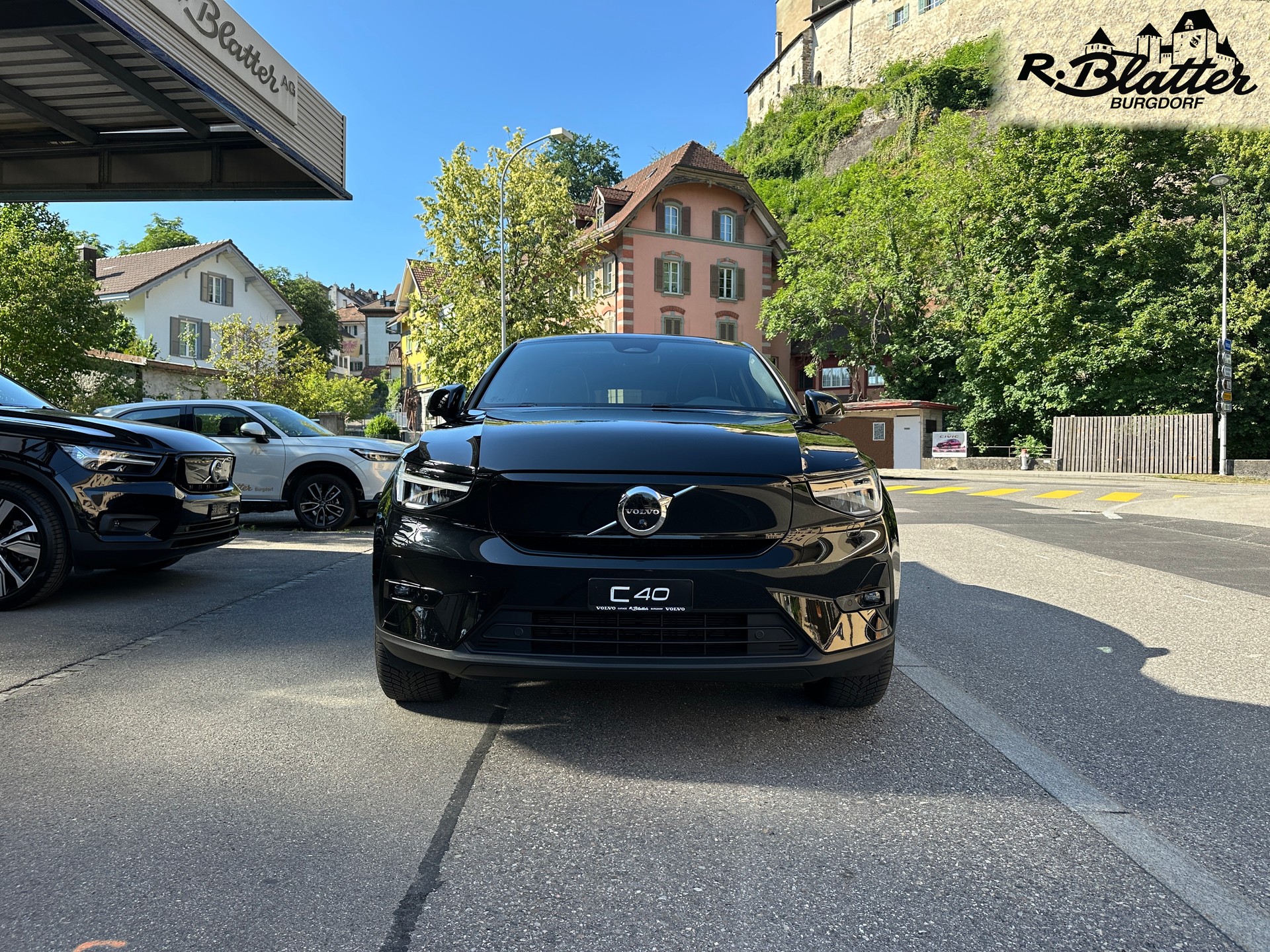 VOLVO C40 Recharge P8 Twin AWD Pure Electric Ultimate-showroom-element-1