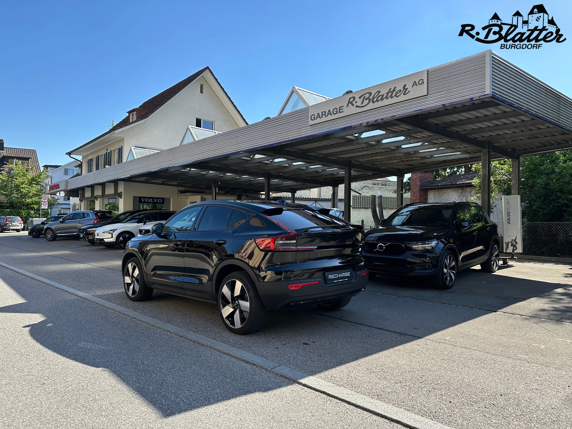 VOLVO C40 Recharge P8 Twin AWD Pure Electric Ultimate-showroom-element-3