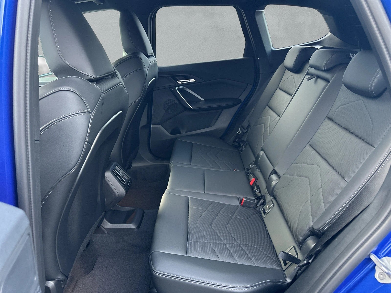 BMW X1 xDrive 20d 48V M Sport-image-12
