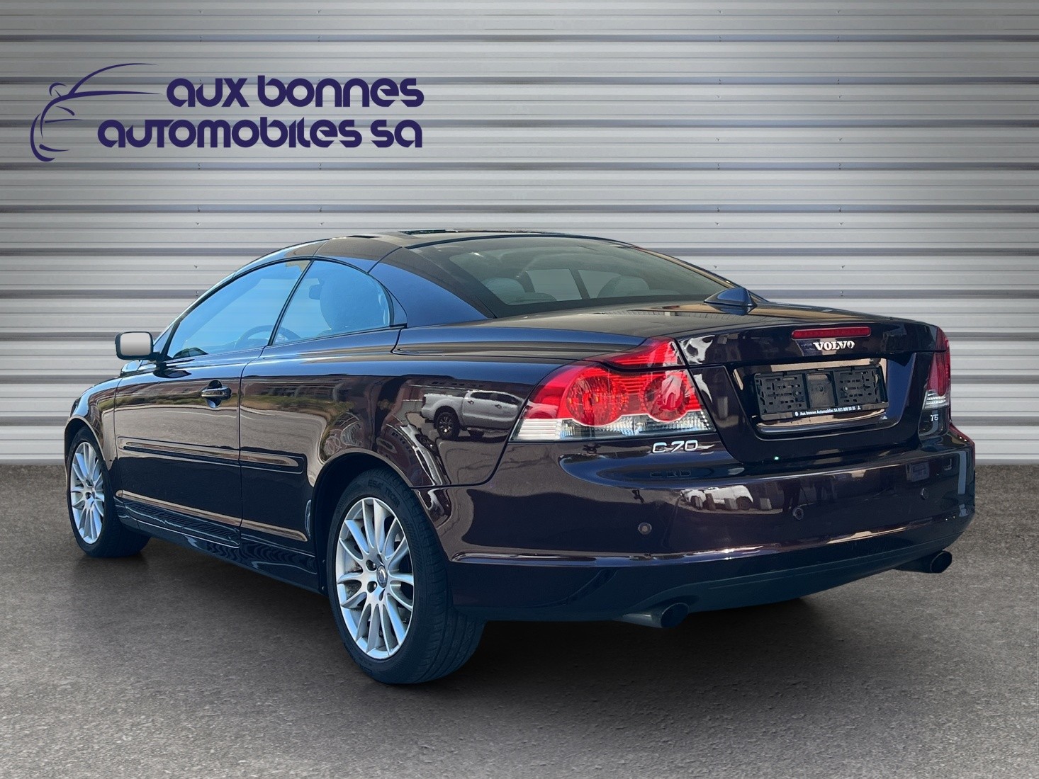 VOLVO C70 T5 Summum-showroom-element-1