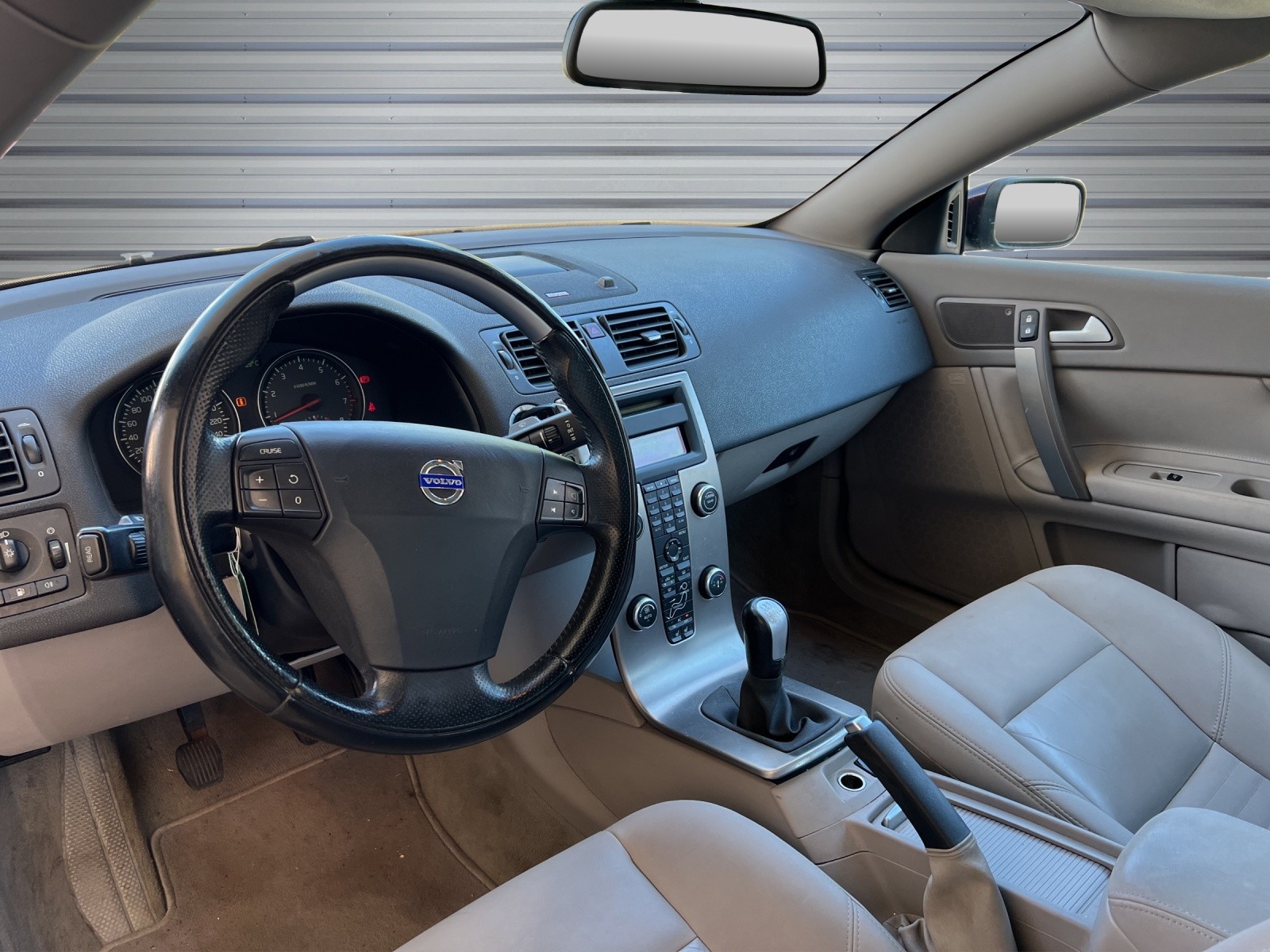 VOLVO C70 T5 Summum-image-8