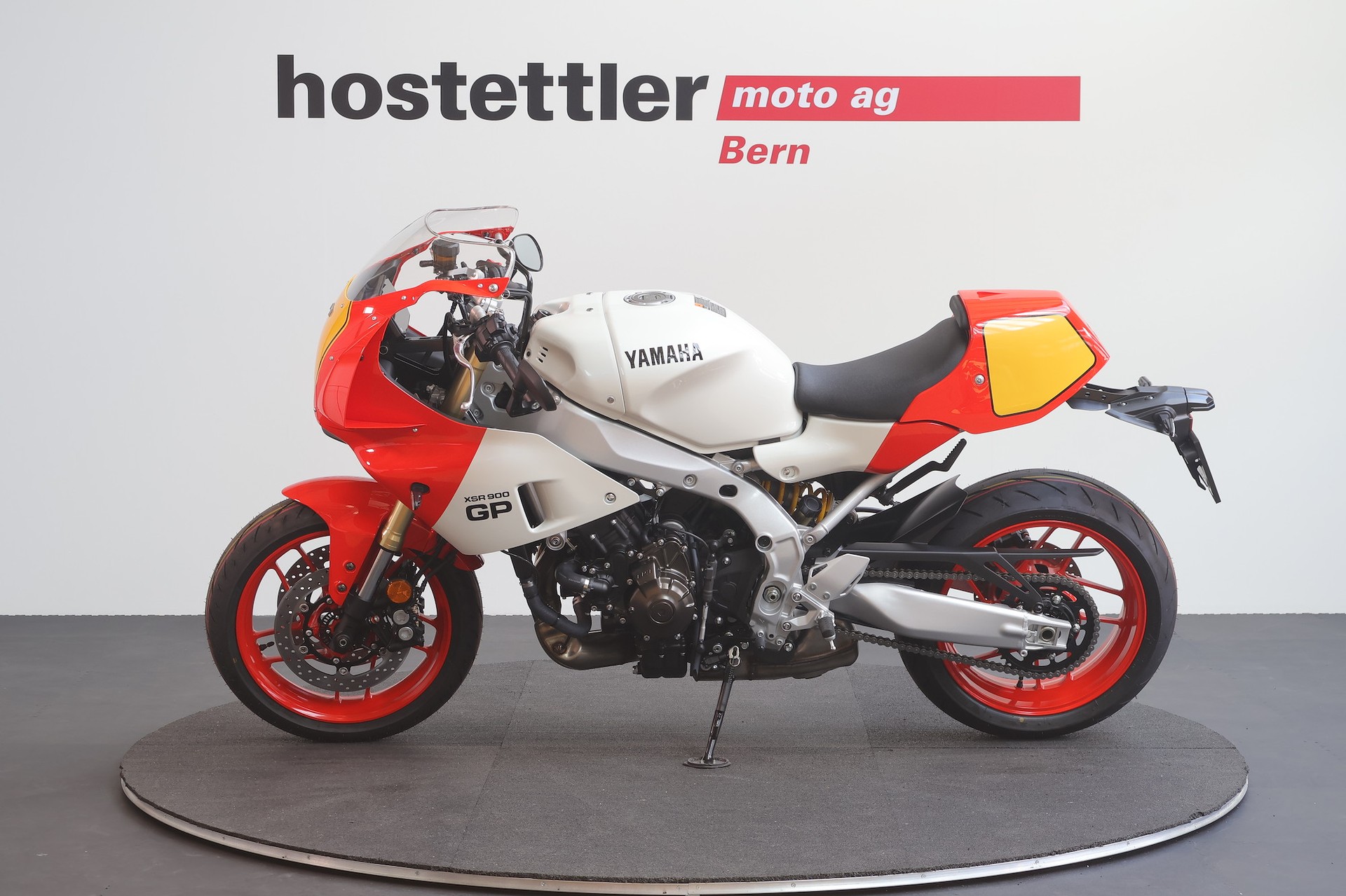 YAMAHA XSR 900 GP-image-4