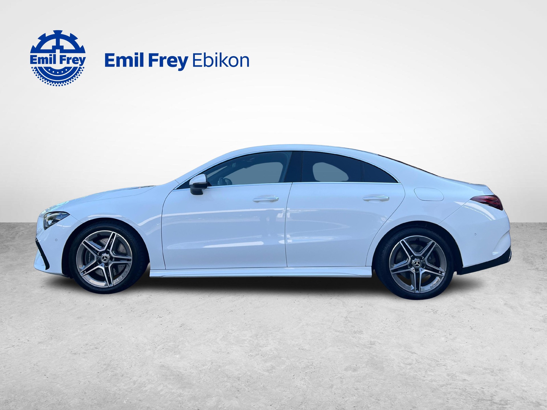 MERCEDES-BENZ CLA 250 AMG Line 4matic-showroom-element-1