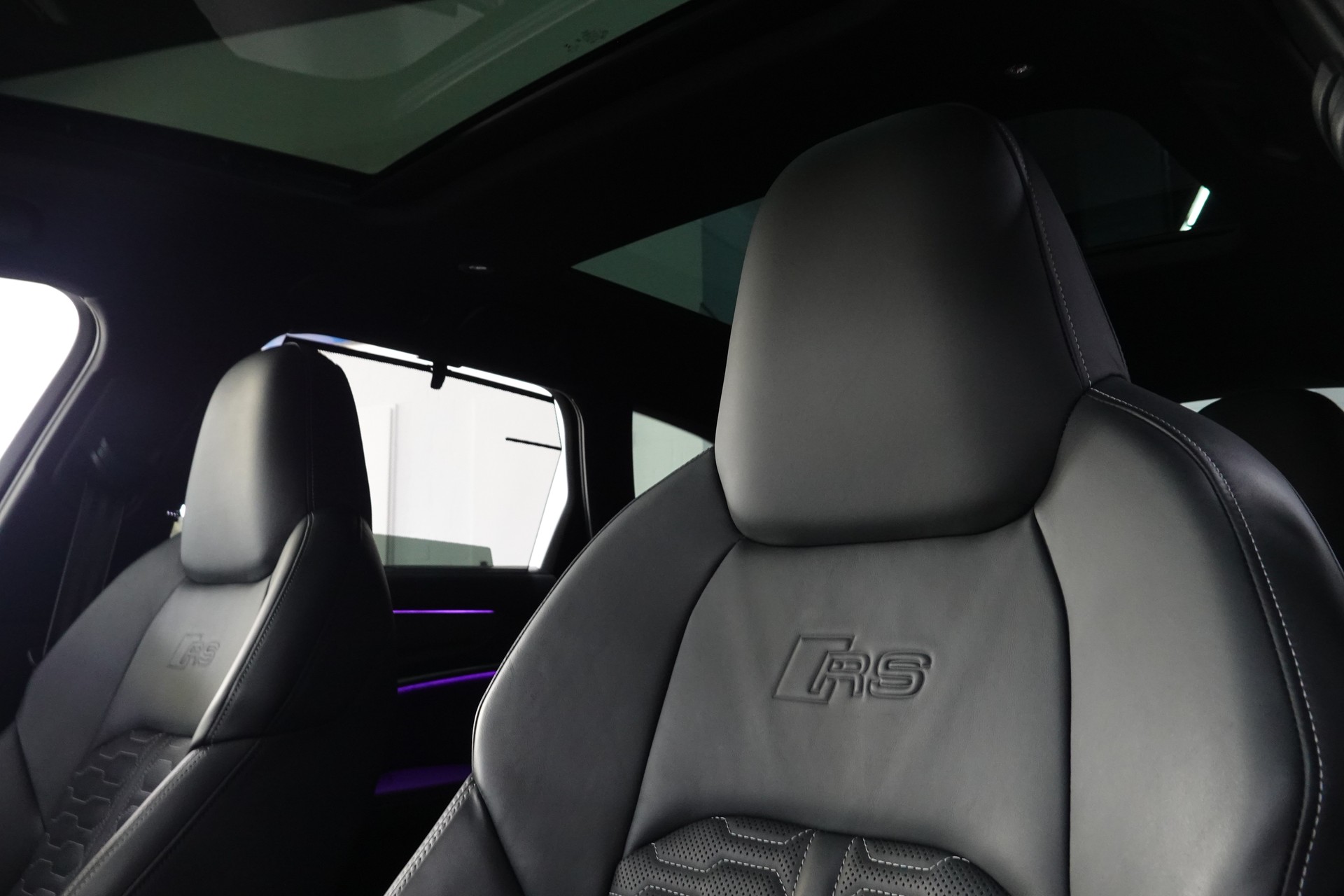 AUDI RS6 AVANT 4.0 TFSI V8 QUATTRO 1OF1 KW-ROTIFORM-CARBON-AKRA-APR ON TOP-image-35