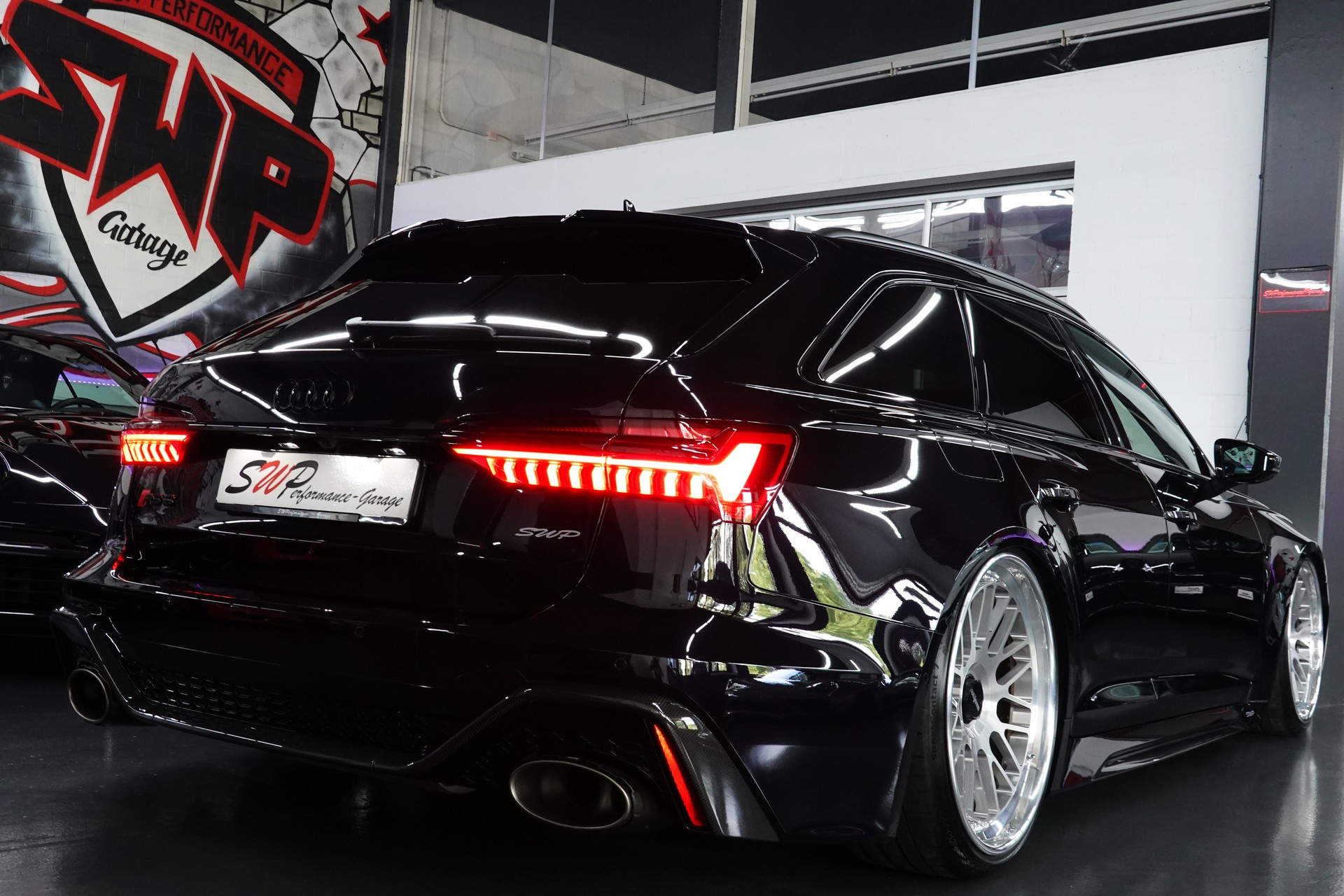 AUDI RS6 AVANT 4.0 TFSI V8 QUATTRO 1OF1 KW-ROTIFORM-CARBON-AKRA-APR ON TOP-image-28
